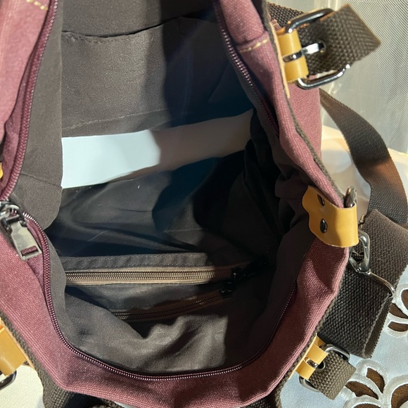 K-Two BNWOT Massenger shoulder or crossed body purple canvas bag. Cute style. - Picture 11 of 11